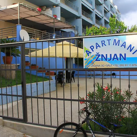 Znjan 3* Σπλιτ