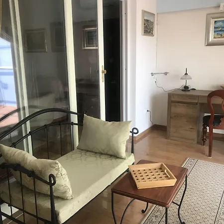 Πανσιόν Znjan Σπλιτ
