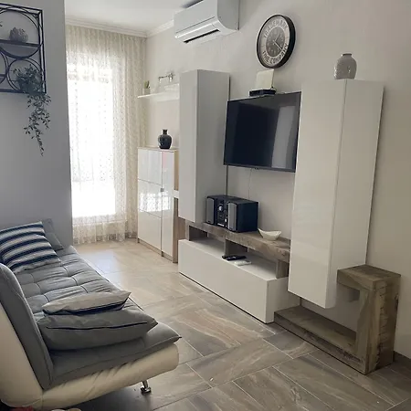 Znjan 3* Σπλιτ