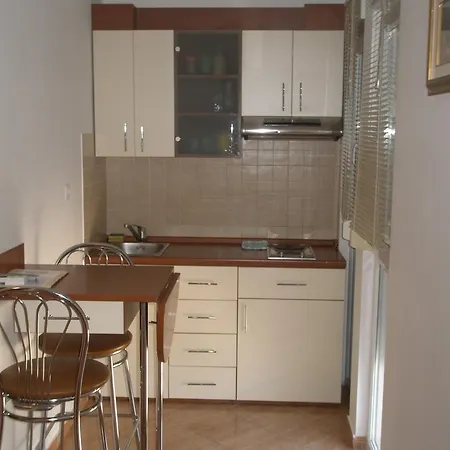 Guest house Znjan
