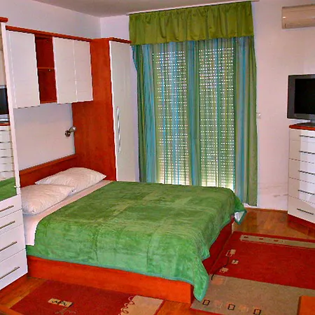 Znjan Gostinjska kuća Split