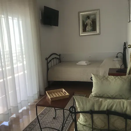 Znjan Gostinjska kuća