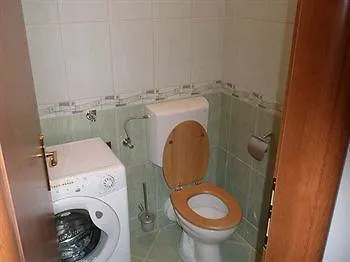 Guest house Znjan 3*