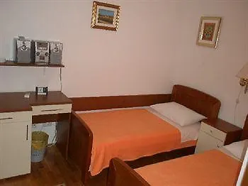 Znjan 3* Split