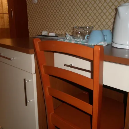 Znjan Guest house 3*