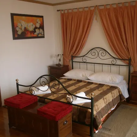 Znjan 3* Split