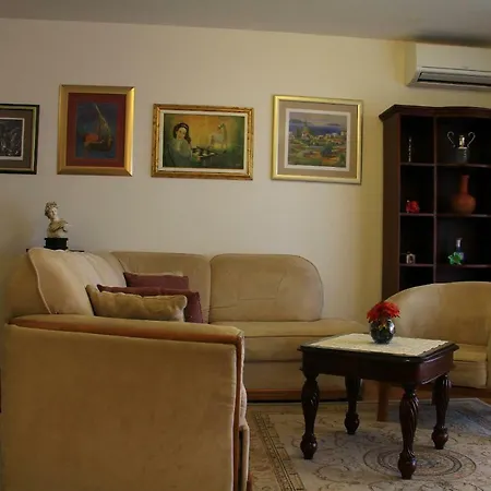 Znjan Guest house