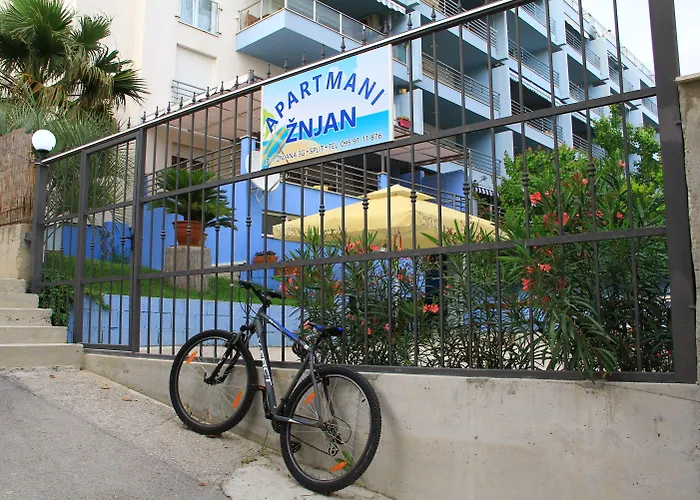 Znjan Penzion