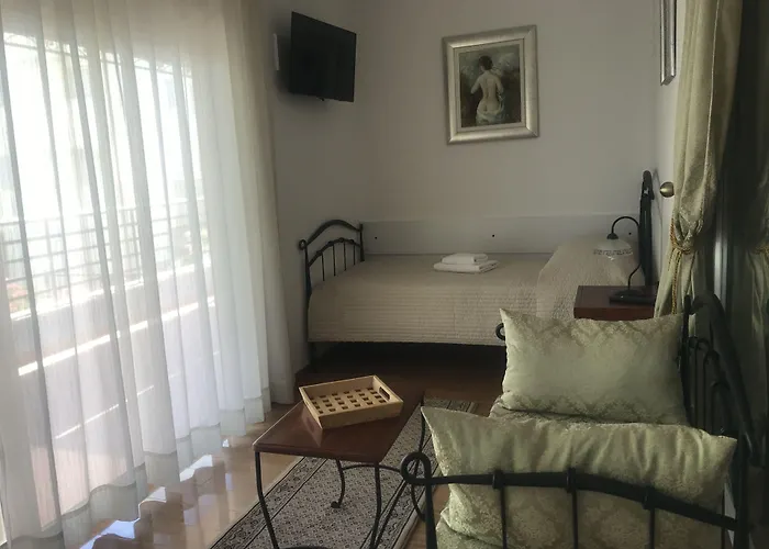 Znjan Πανσιόν