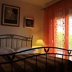Znjan Гостевой дом 3*